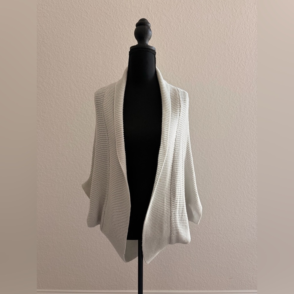 ZARA Knit Light Gray Poncho Cozy Minimalist Chic